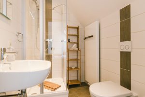Zimmer 2